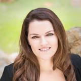 Photo of Sarah Nelson