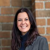 Photo of Leigh Tuccolo