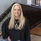 Photo of Lisa Foster-Pacheco