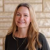 Photo of Deanna Bailey
