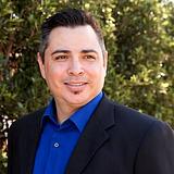 Photo of Derek Wisdom