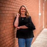 Photo of Rachel Brady