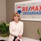 Photo of Lisa Humenik