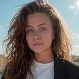 Photo of Amanda Wooley