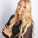 Photo of Nadine  Melvin