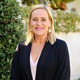 Photo of Kelley Levy