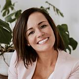 Photo of Lauren Gesik