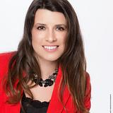 Photo of Yana Sweeney