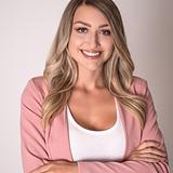 Photo of Angela Hunt