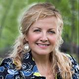 Photo of Lori Morrissey