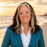 Photo of April Aberle