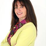 Photo of Shelley Simpson