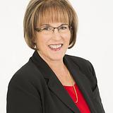 Photo of Tina Davidson