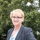 Photo of Maggie Neal