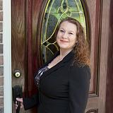 Photo of Kristina Owens