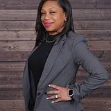 Photo of Shaliah Holloman