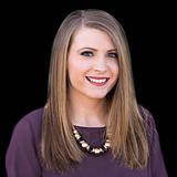 Photo of Kelsey Mink