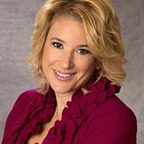 Photo of Michelle Schipper