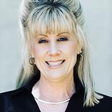 Photo of Lisa Carper