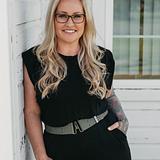 Photo of Jennifer Lindsey