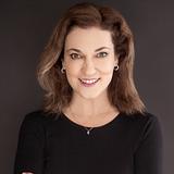 Photo of Tracey Hampson