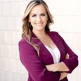 Photo of Lindsay Thompson