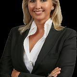 Photo of Rebecca Jones