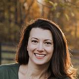 Photo of Kellie Dick