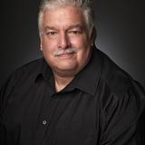 Photo of Edward Bello