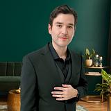 Photo of Andrew Carles