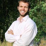 Photo of Taylor Frampton