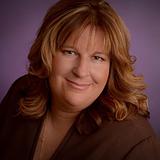 Photo of Lisa Valentine