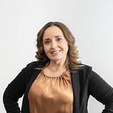 Photo of Deanna Bennett