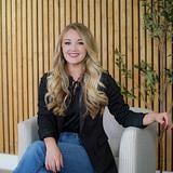 Photo of Lauren Gordon