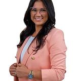 Photo of Melanie Perez