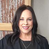 Photo of Danielle Schmidt