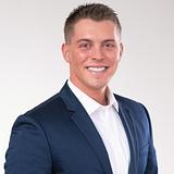 Photo of Dylan Seurer