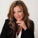 Photo of Jennifer Fox