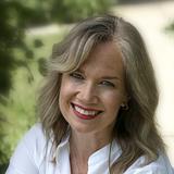 Photo of Jennifer Faure