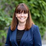 Photo of Andrea Simon