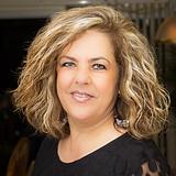 Photo of Manijeh Saeidi