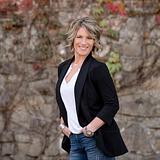 Photo of Danielle Martin