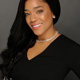 Photo of Nicole Alario