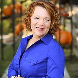 Photo of Andrea Curtis