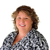 Photo of Jennifer Holt