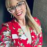 Photo of Sarah Lippencott