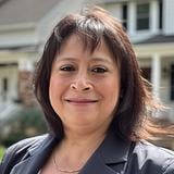 Photo of Tricia Farin