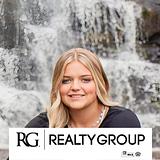 Photo of Baylee Harlin