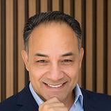 Photo of Omid Tebyani
