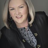 Photo of Suzanne Vasbinder